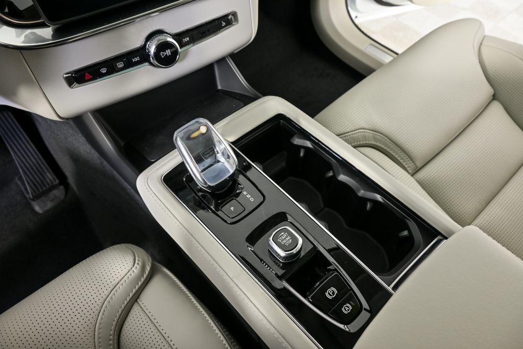 new 2026 Volvo XC90 car, priced at $75,155