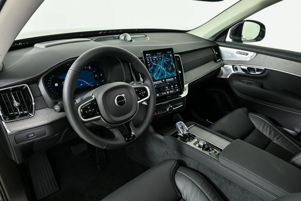 new 2026 Volvo XC90 car, priced at $80,155