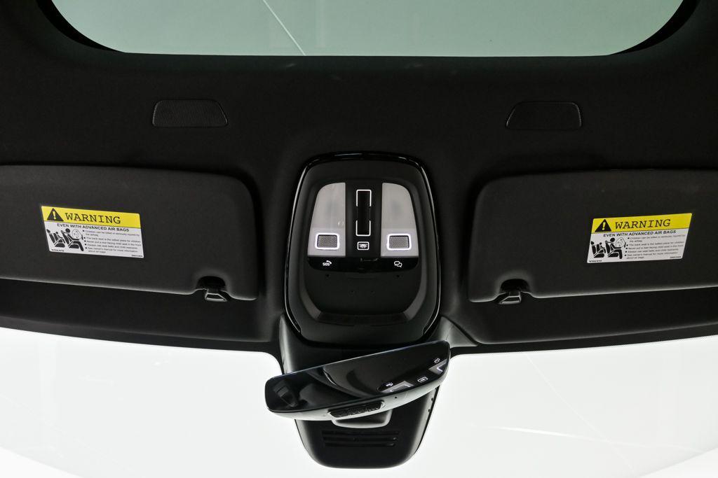 used 2025 Volvo V60 Cross Country car, priced at $39,054