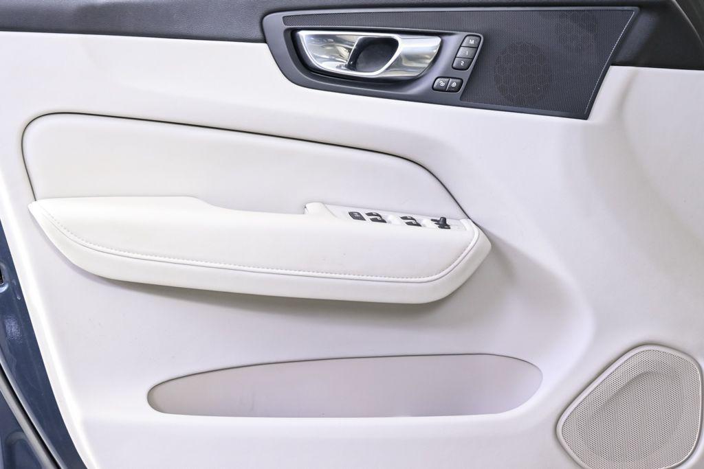 used 2023 Volvo XC60 car, priced at $33,232