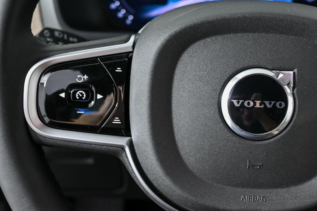 new 2026 Volvo XC90 car, priced at $71,525