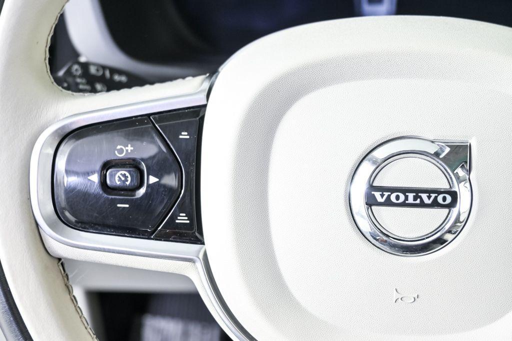 used 2023 Volvo XC60 car, priced at $34,944