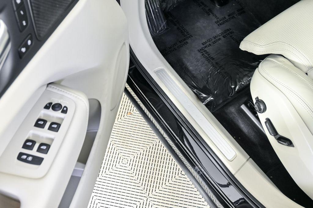 used 2023 Volvo XC60 car, priced at $34,944