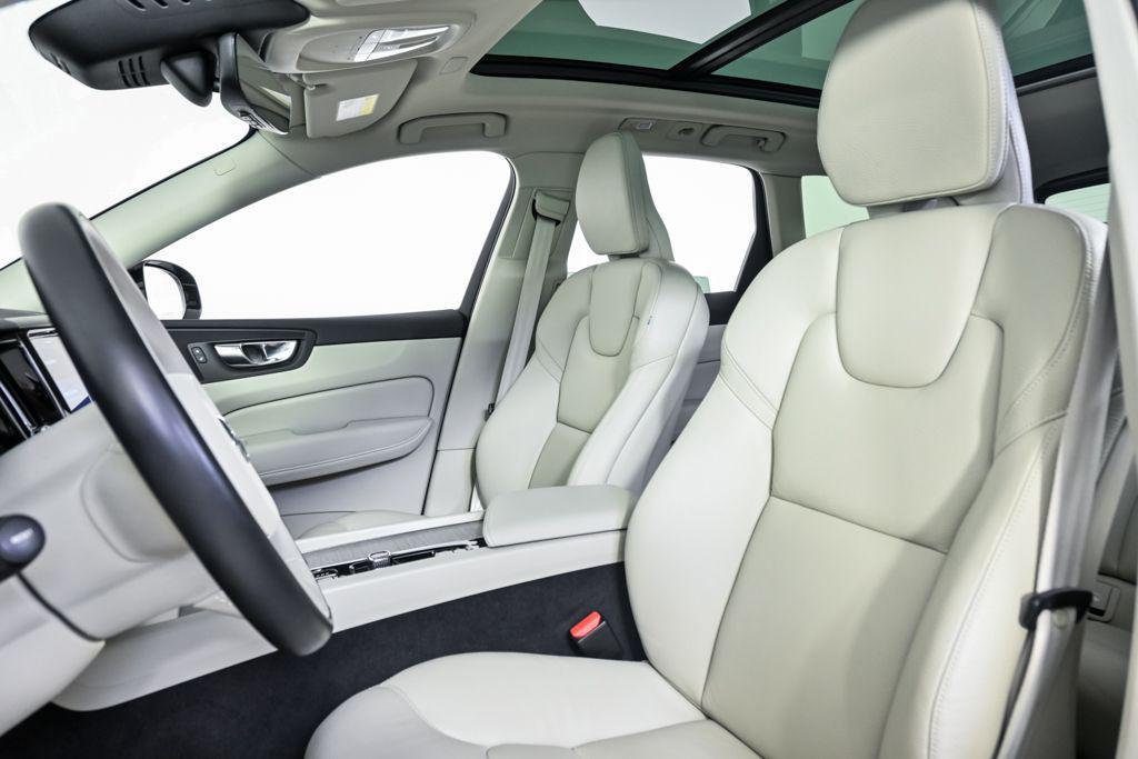 used 2023 Volvo XC60 car, priced at $35,681