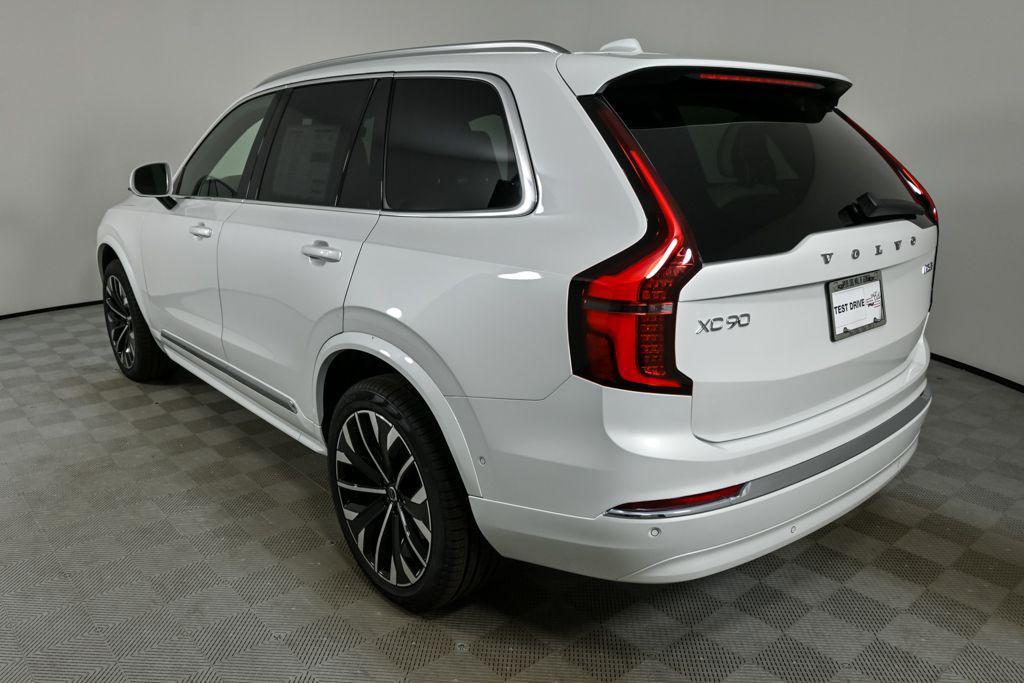 new 2026 Volvo XC90 car, priced at $75,155