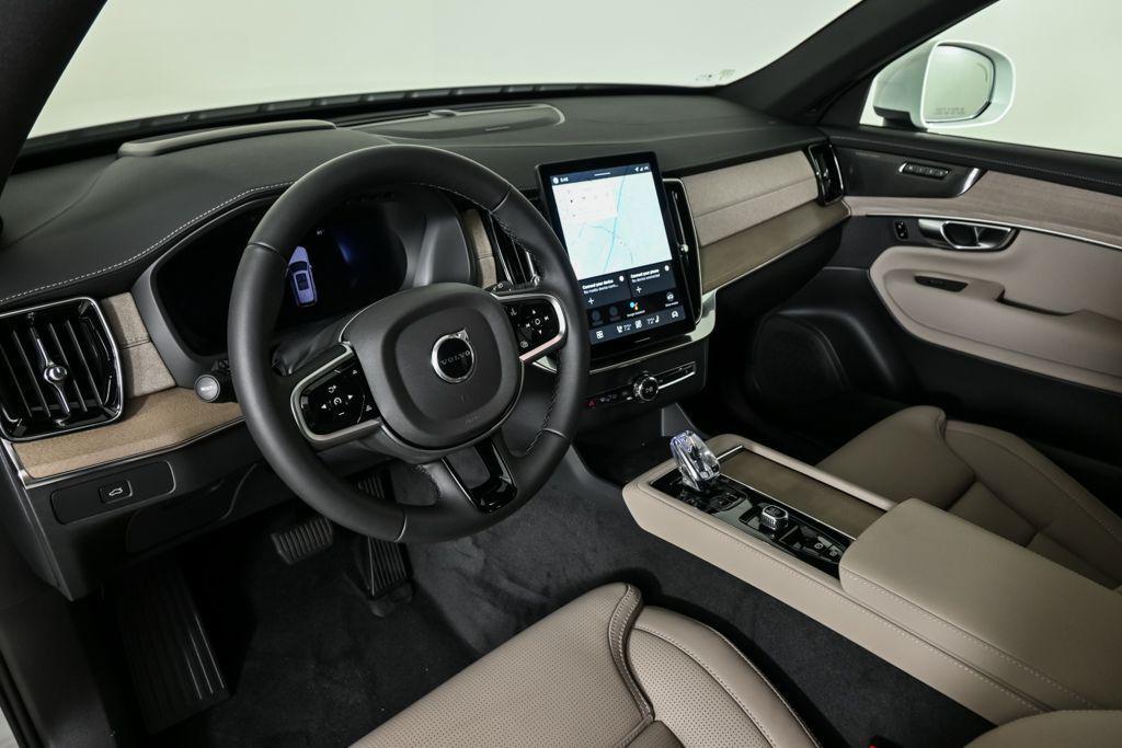 new 2026 Volvo XC90 car, priced at $75,155