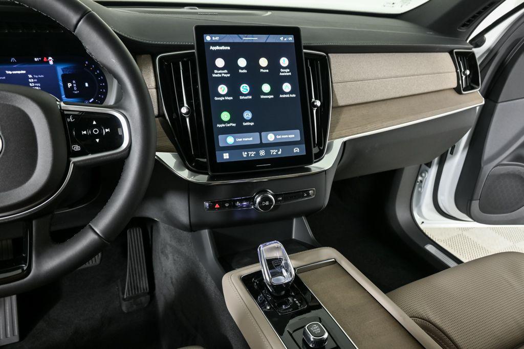 new 2026 Volvo XC90 car, priced at $75,155