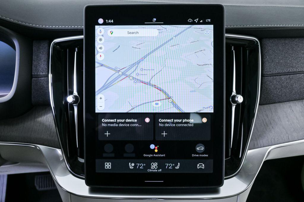 new 2026 Volvo XC90 car, priced at $75,155