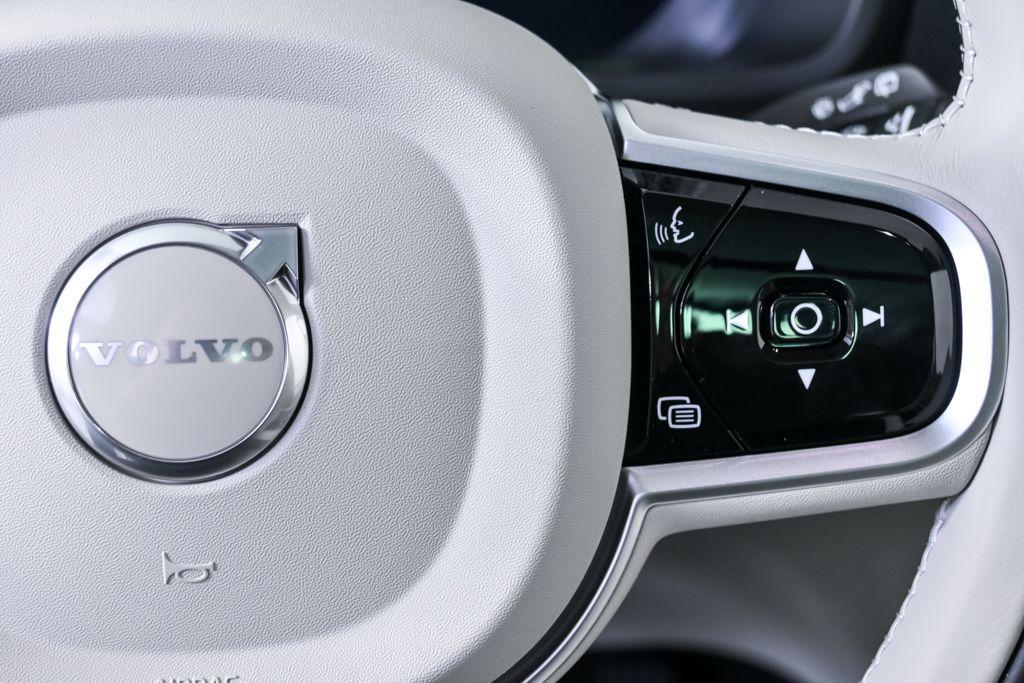 new 2026 Volvo XC90 car, priced at $75,155