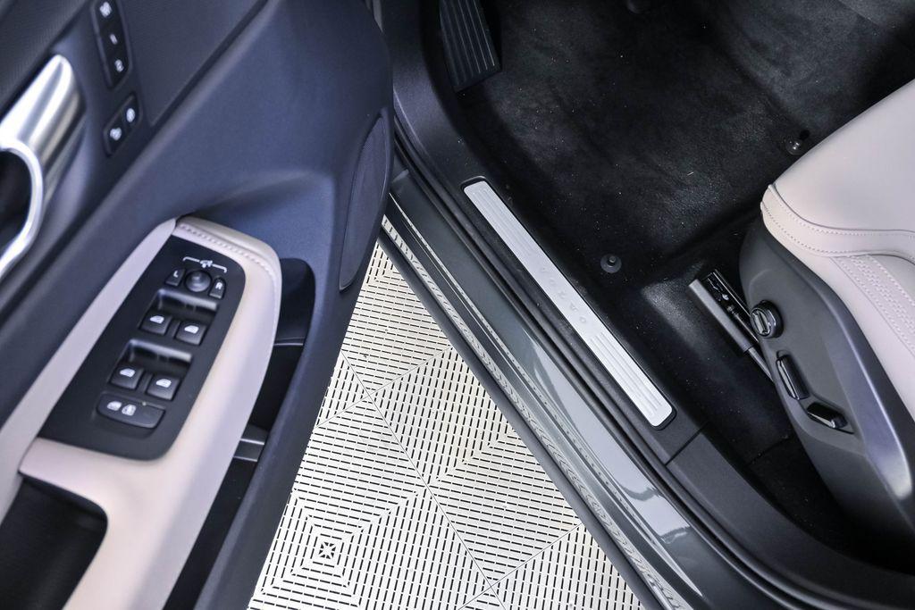 new 2026 Volvo XC60 car, priced at $57,684