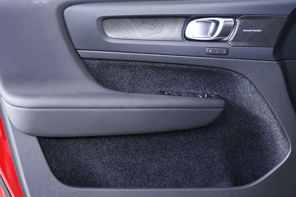 used 2023 Volvo C40 Recharge Pure Electric car, priced at $27,339