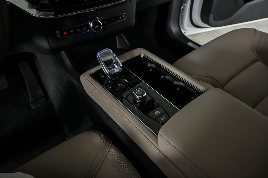 new 2026 Volvo XC90 car, priced at $71,825