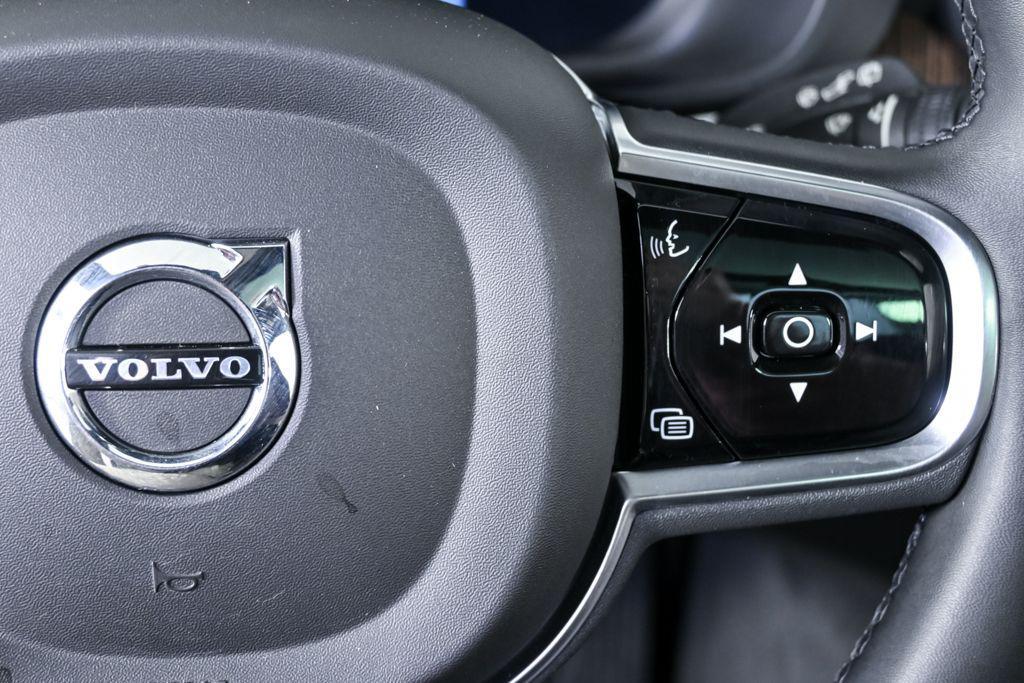 used 2023 Volvo XC60 car, priced at $34,253