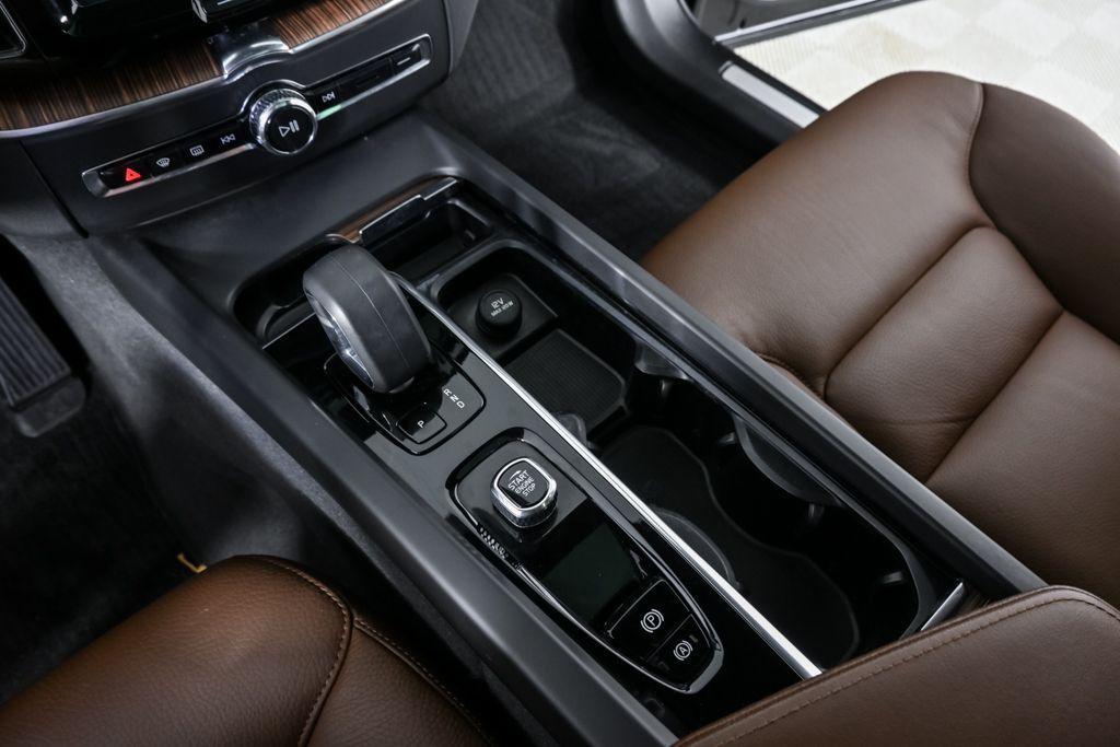 used 2023 Volvo XC60 car, priced at $34,253