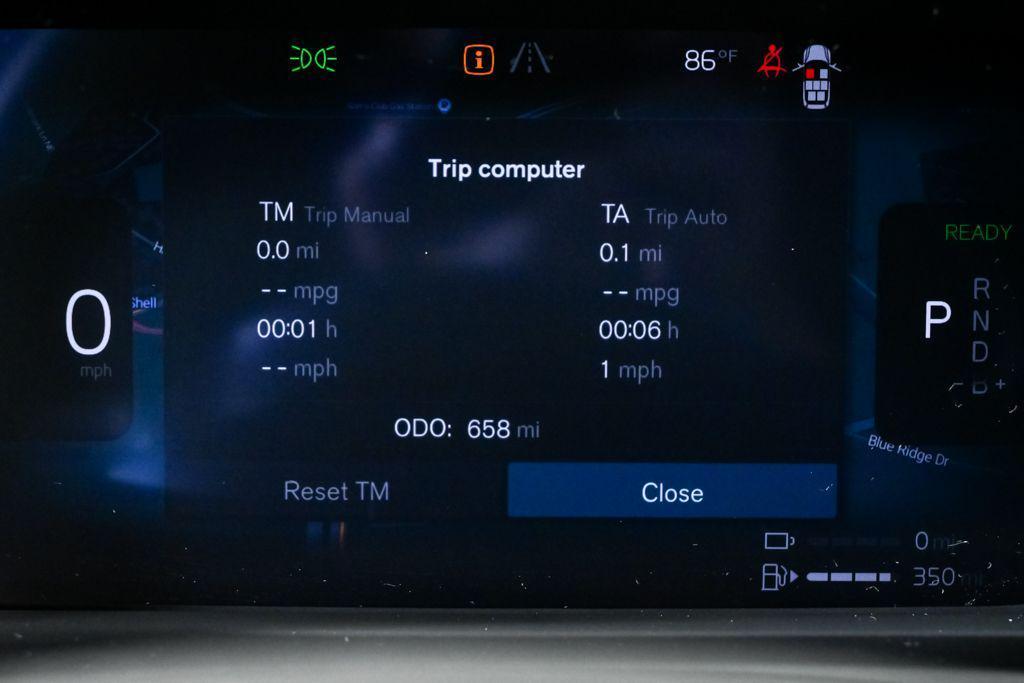 new 2026 Volvo XC90 Plug-In Hybrid car