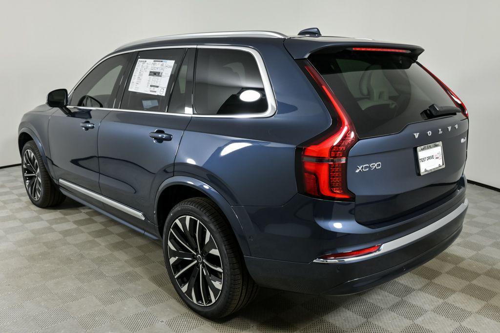 new 2026 Volvo XC90 car, priced at $75,155