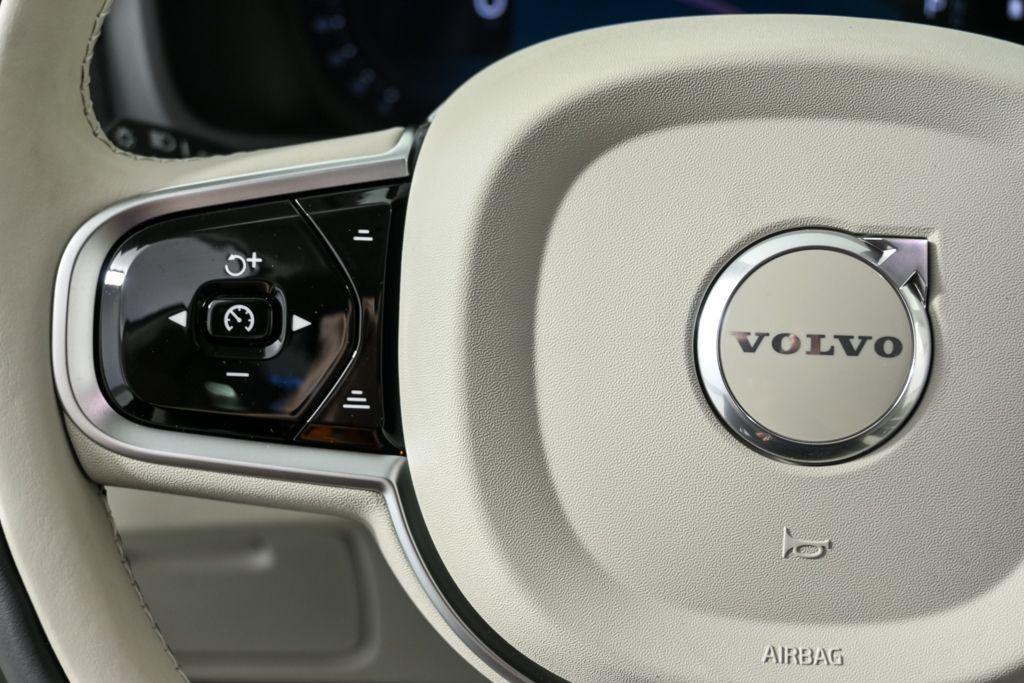 new 2026 Volvo XC90 car, priced at $75,155