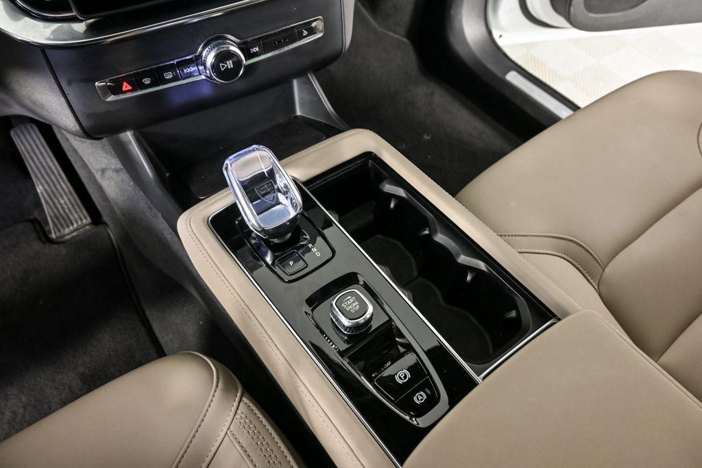 used 2025 Volvo XC90 car, priced at $51,580