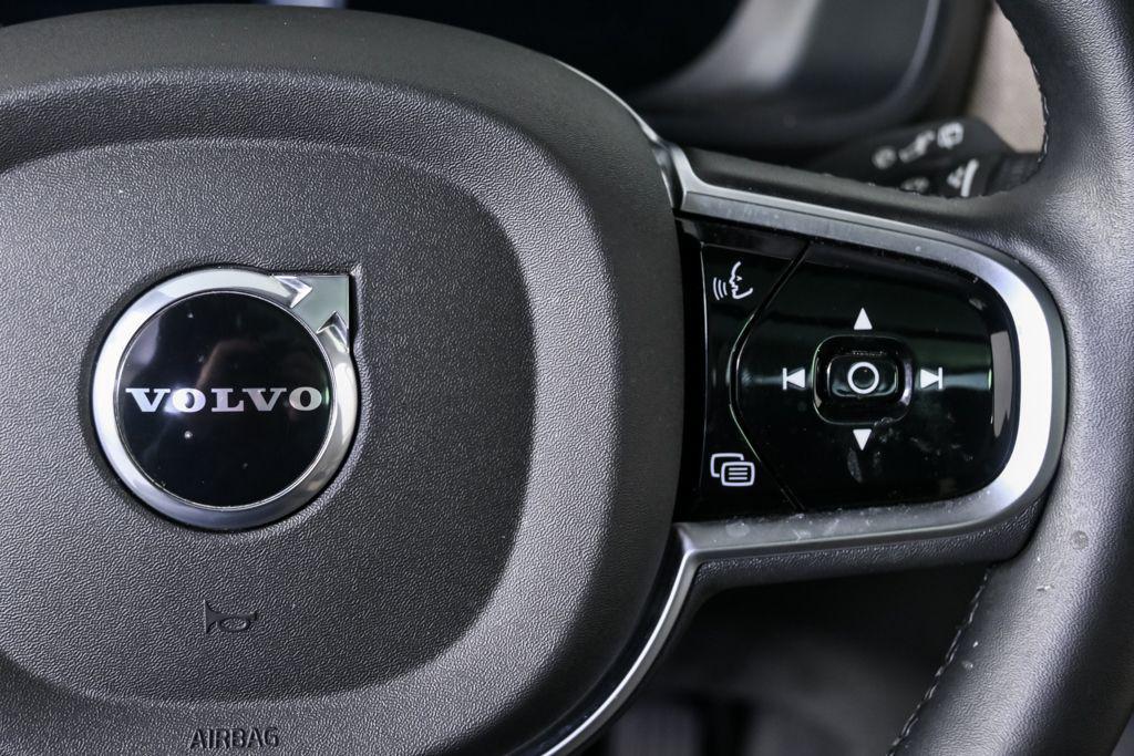 used 2025 Volvo XC90 car, priced at $51,580