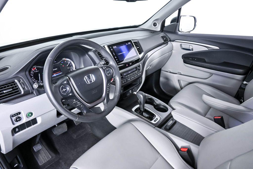used 2017 Honda Pilot car, priced at $21,710