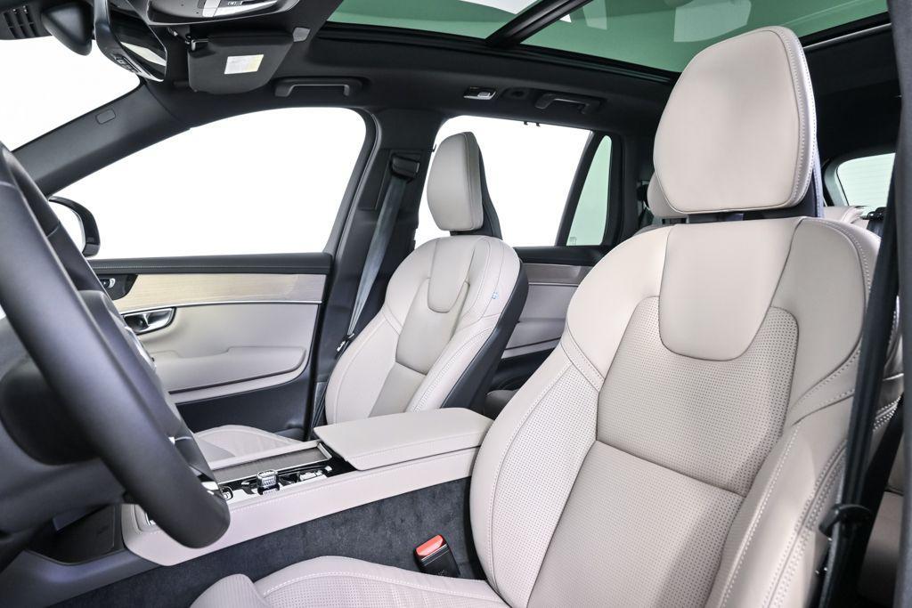 new 2026 Volvo XC90 Plug-In Hybrid car, priced at $85,320