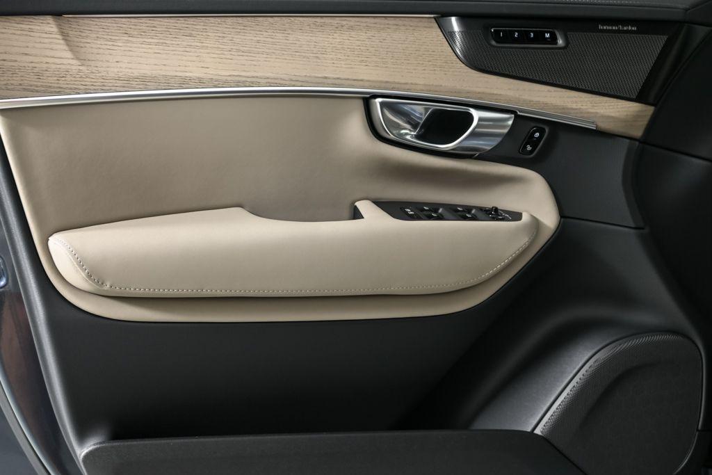 new 2026 Volvo XC90 car, priced at $71,825