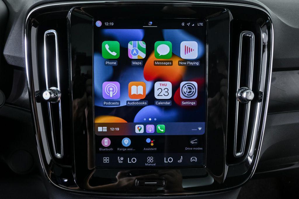 used 2024 Volvo XC40 Recharge Pure Electric car, priced at $35,998