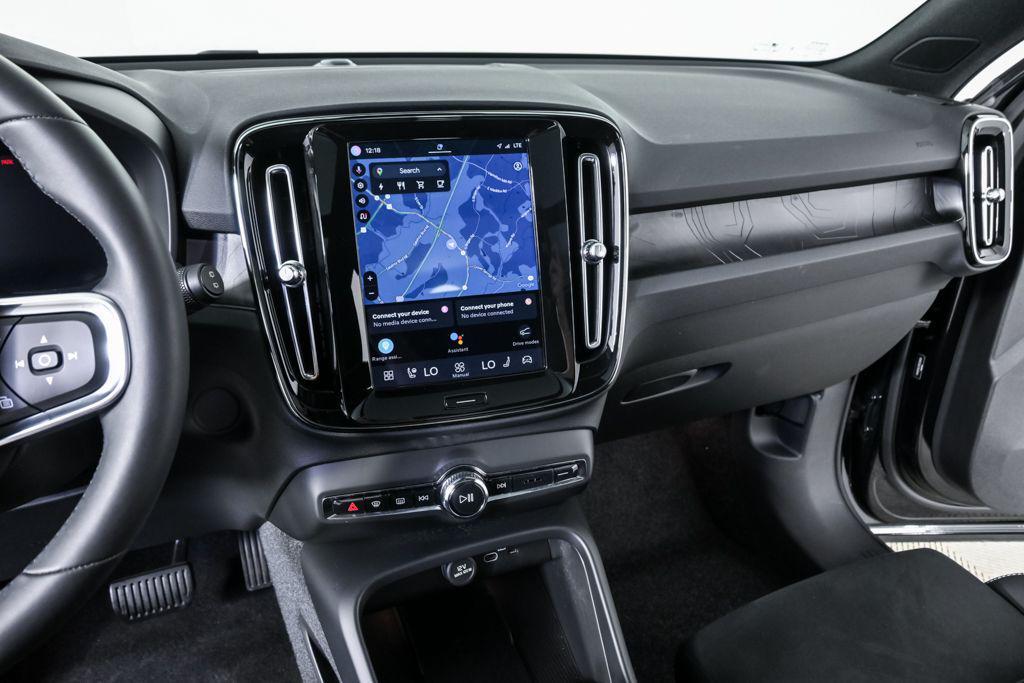 used 2024 Volvo XC40 Recharge Pure Electric car, priced at $35,998