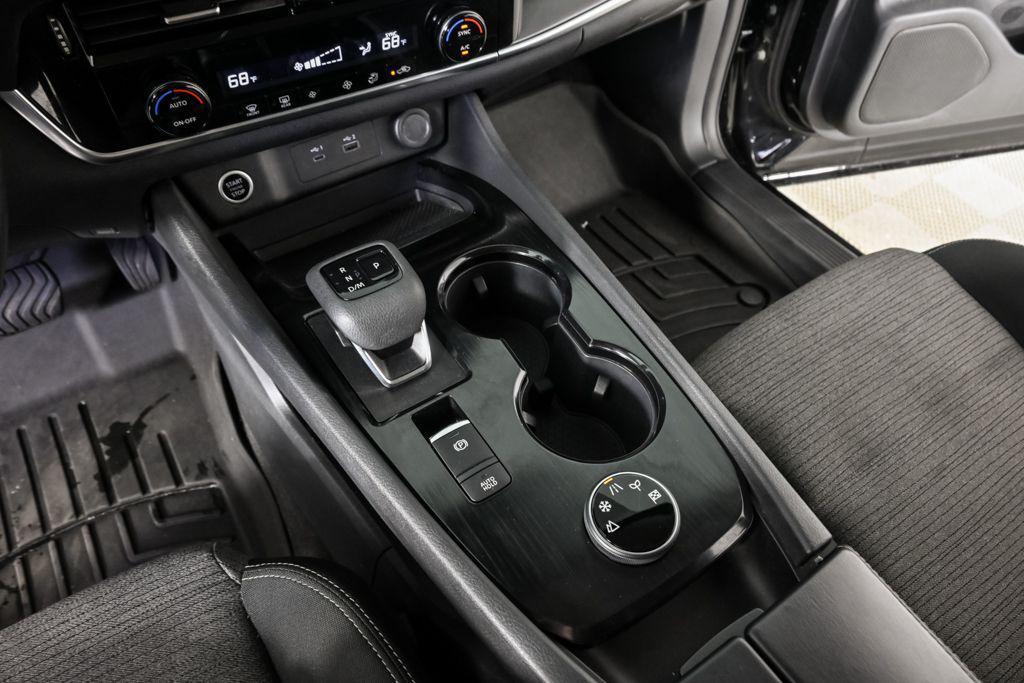 used 2022 Nissan Rogue car, priced at $18,844