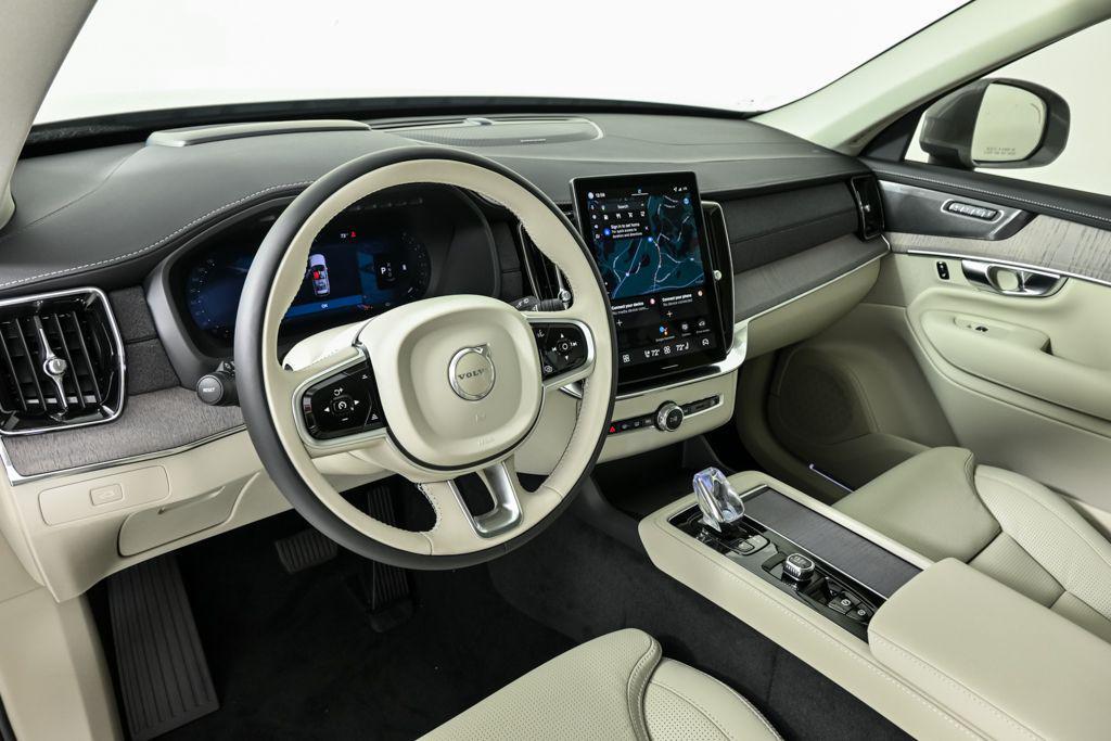 new 2026 Volvo XC90 car, priced at $75,155