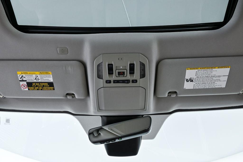 used 2021 Toyota Highlander car, priced at $26,874