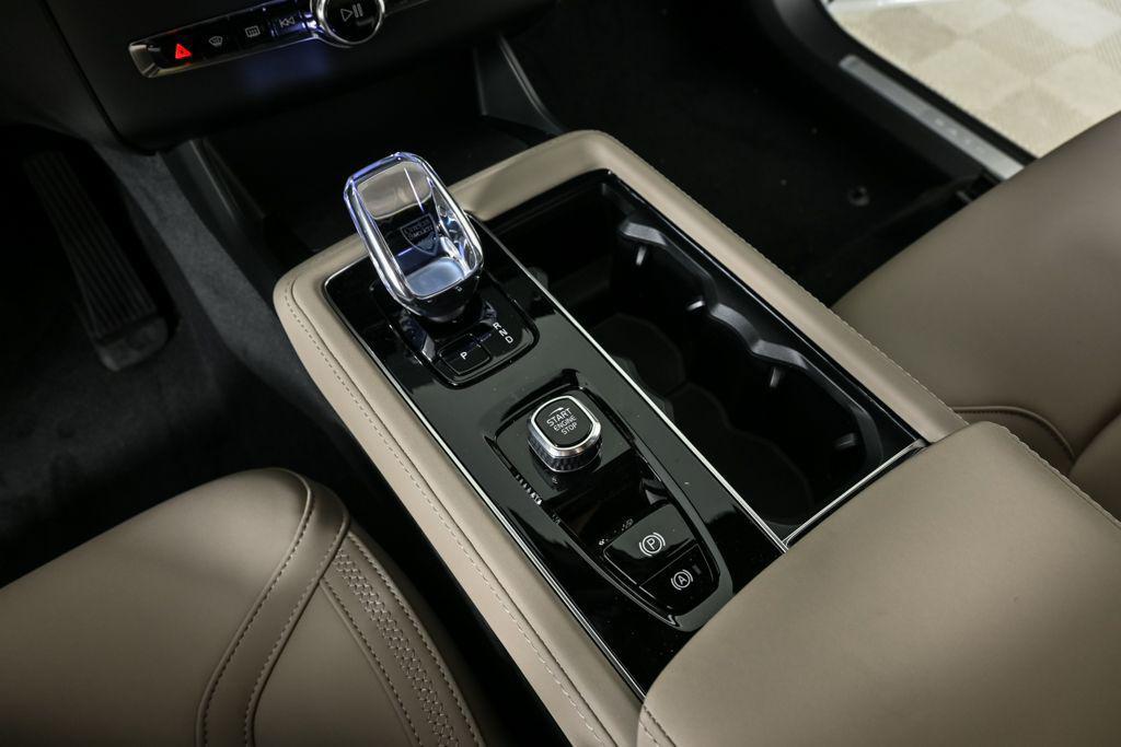new 2026 Volvo XC90 car, priced at $71,825