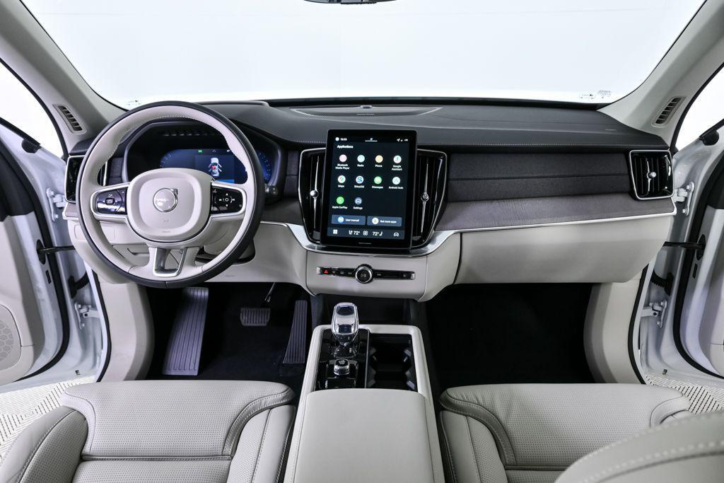 new 2026 Volvo XC90 car, priced at $75,155