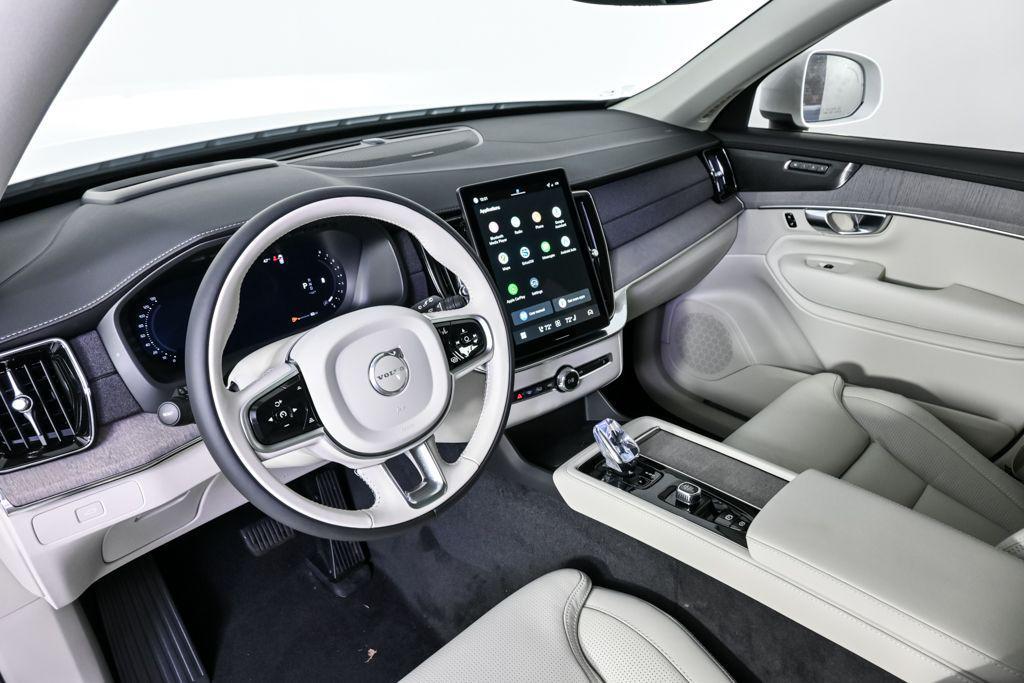 new 2026 Volvo XC90 car, priced at $75,155