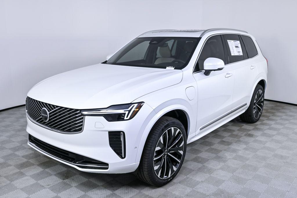 new 2026 Volvo XC90 Plug-In Hybrid car