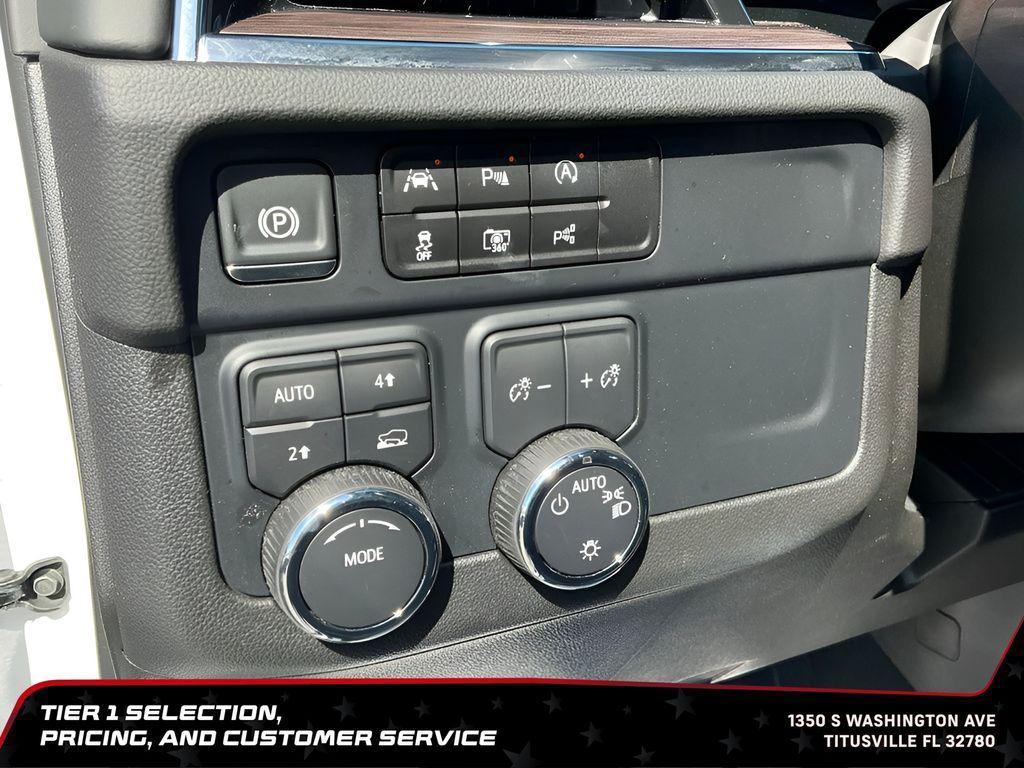 used 2025 Chevrolet Tahoe car, priced at $54,974