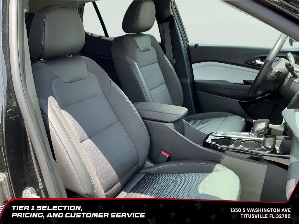 used 2025 Chevrolet Trax car, priced at $20,995