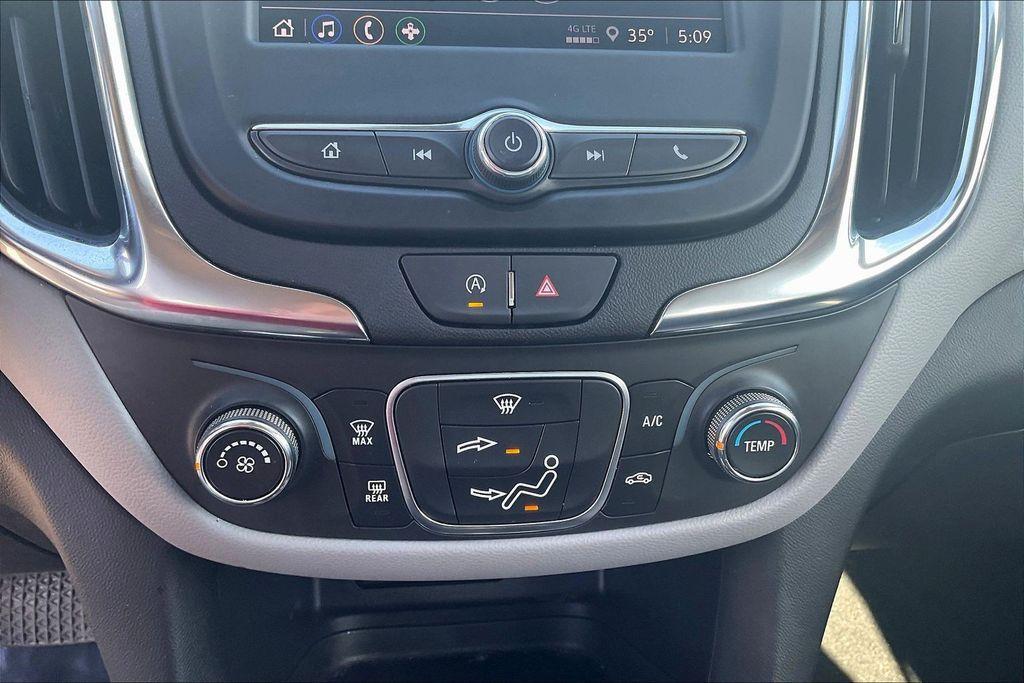 used 2024 Chevrolet Equinox car, priced at $18,995