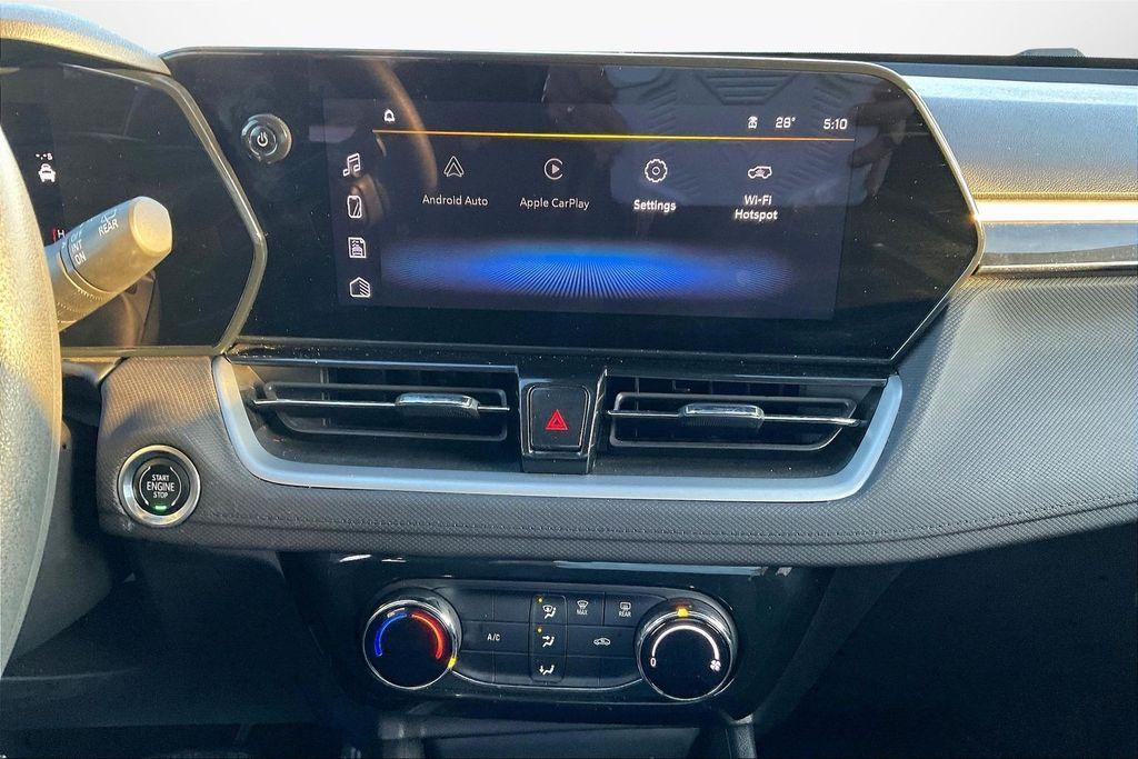 used 2024 Chevrolet TrailBlazer car, priced at $20,996