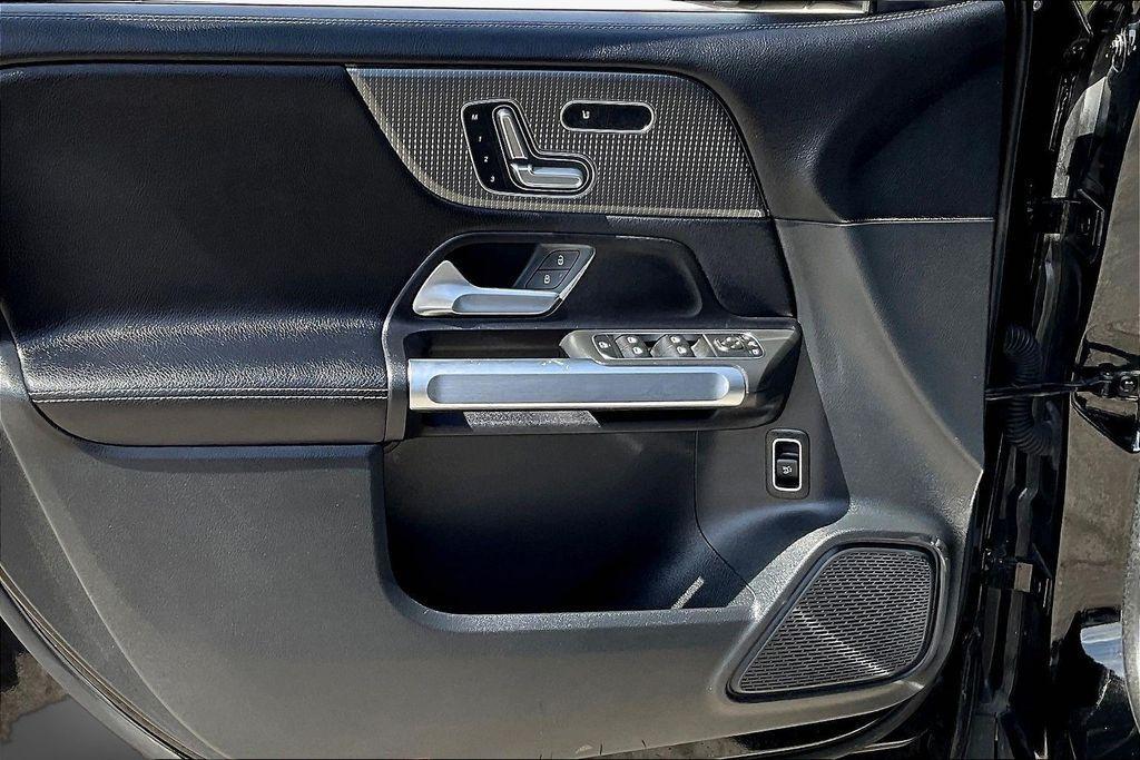 used 2023 Mercedes-Benz GLB 250 car, priced at $25,648