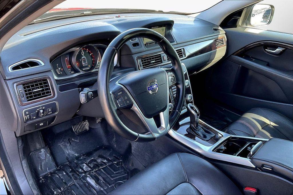 used 2016 Volvo XC70 car, priced at $12,920