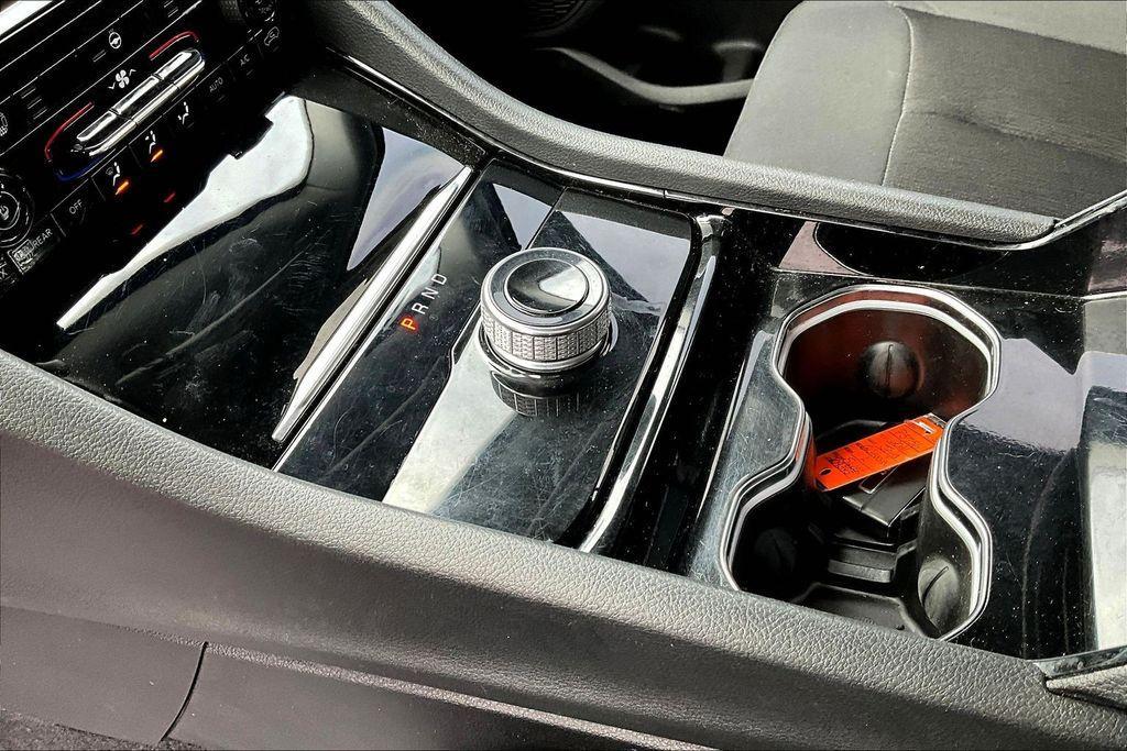 used 2021 Jeep Grand Cherokee L car, priced at $24,235