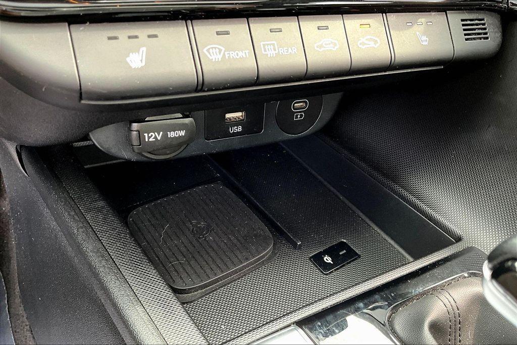 used 2025 Hyundai Elantra car, priced at $21,925