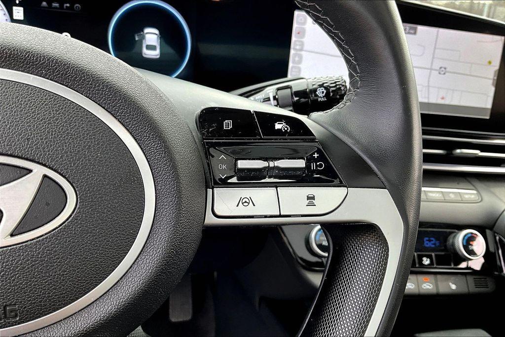 used 2025 Hyundai Elantra car, priced at $21,925