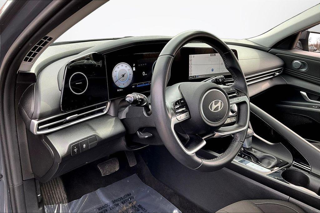 used 2025 Hyundai Elantra car, priced at $21,925