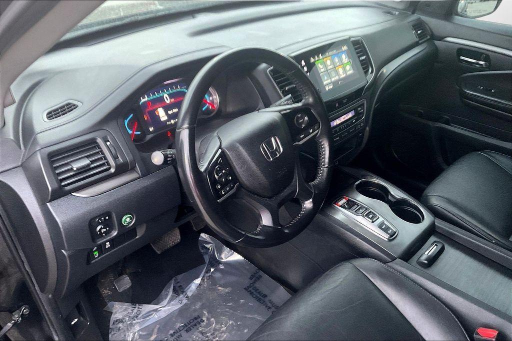 used 2021 Honda Pilot car, priced at $24,220