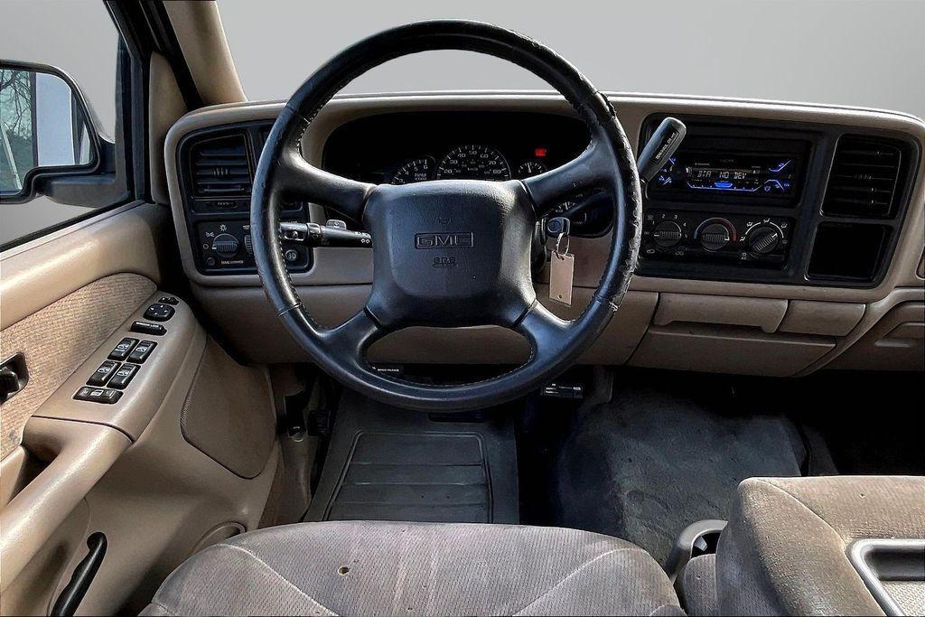 used 2002 GMC Sierra 2500 car, priced at $8,980