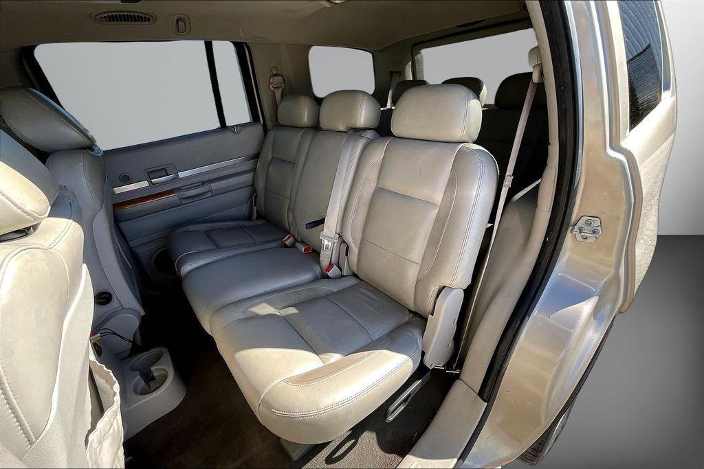 used 2008 Chrysler Aspen car
