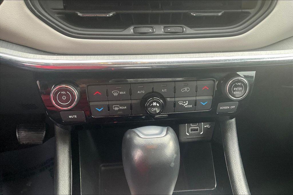 used 2022 Jeep Compass car, priced at $23,725