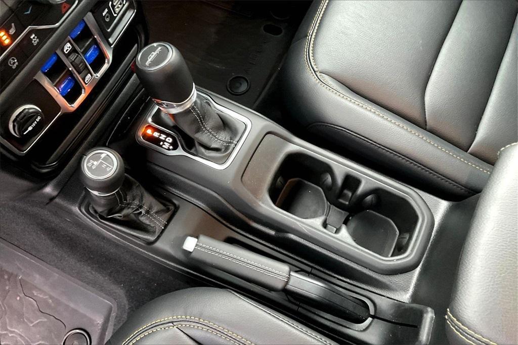 used 2025 Jeep Gladiator car, priced at $39,455